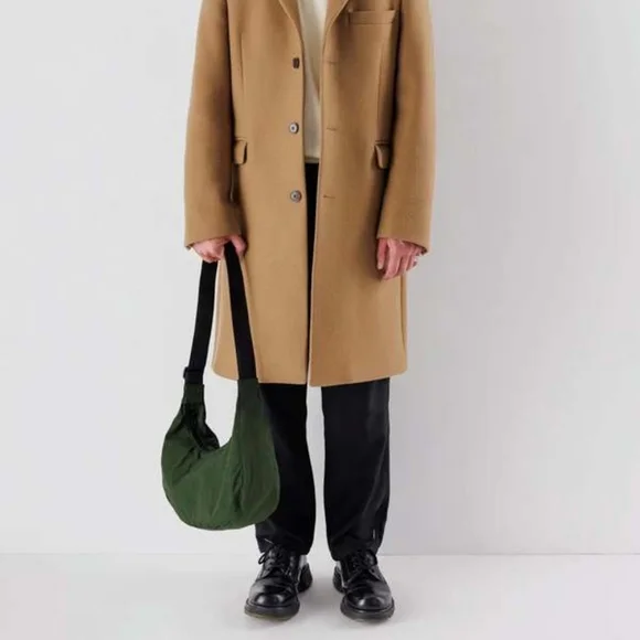 Baggu Bay Laurel Medium Crescent Bag - Picture 5 of 5